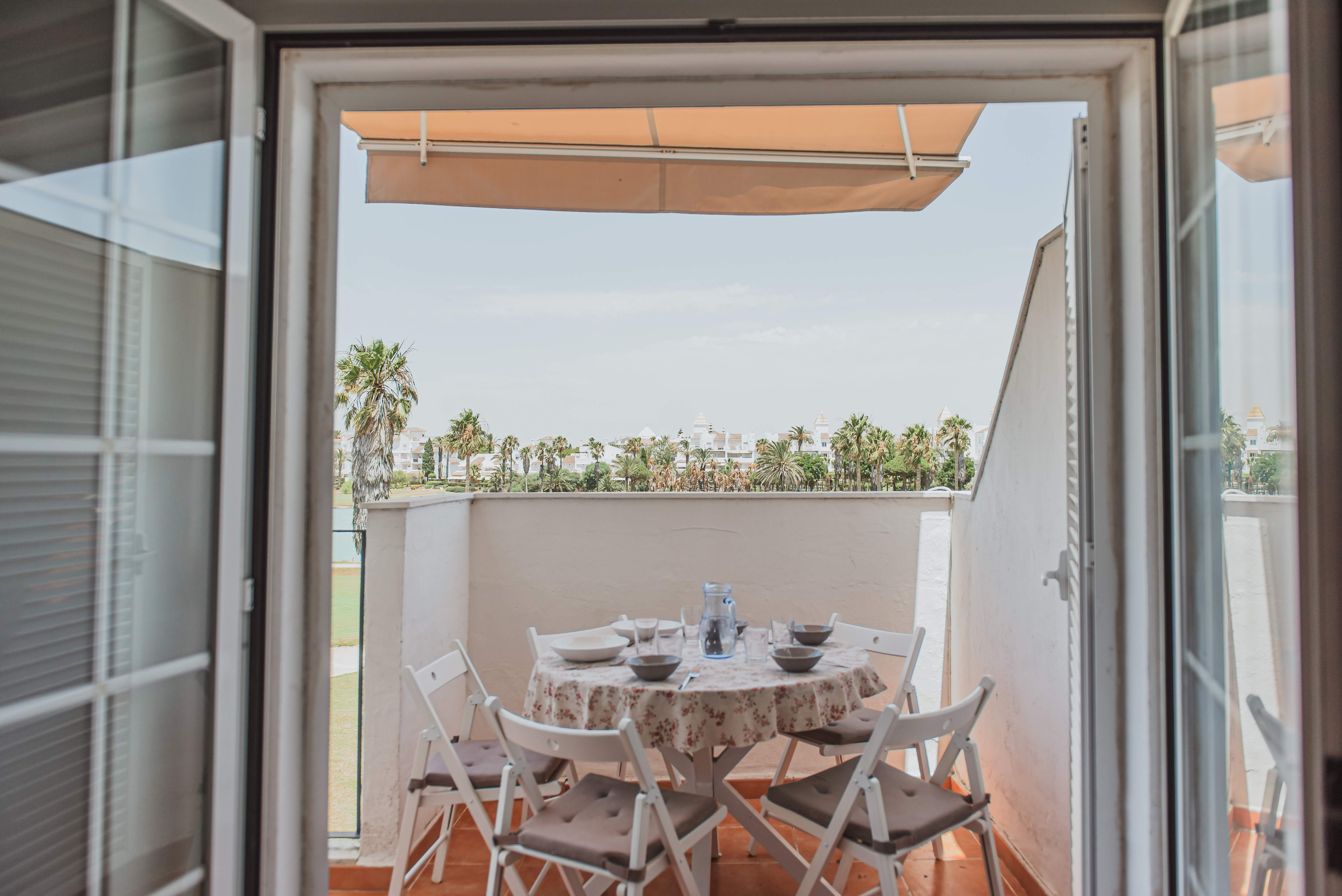 Comedor terraza exterior con vistas - Ático Costa Ballena Rota Cádiz